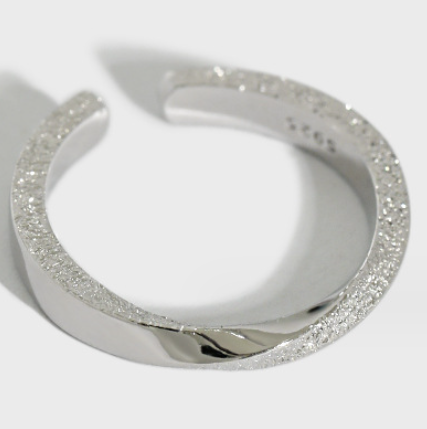 Simple Mobius Circle Office 925 Sterling Silver Adjustable Ring